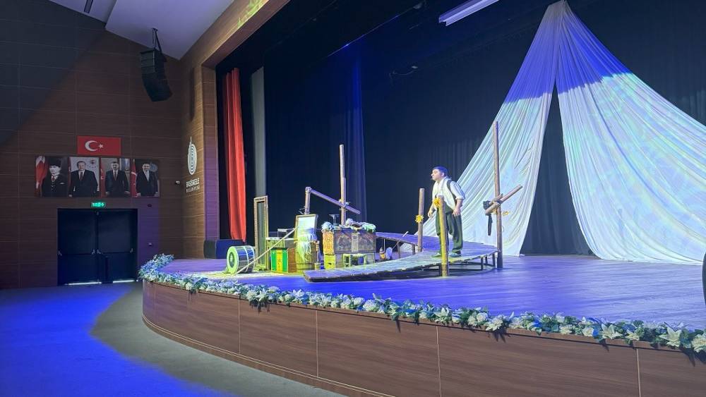 Çocuklar hem eğlendi hem öğrendi
