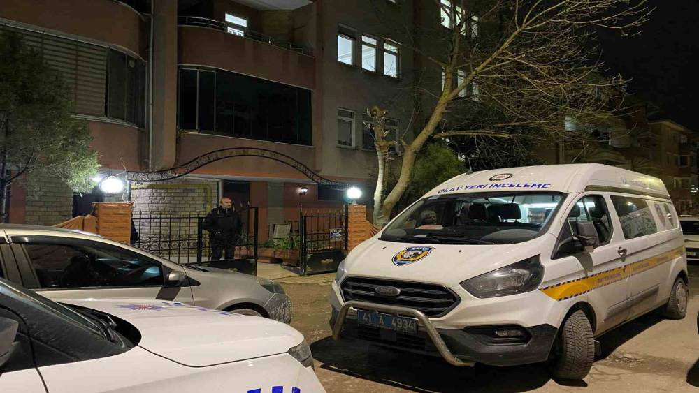 Kesik bilezik katili ele verdi
