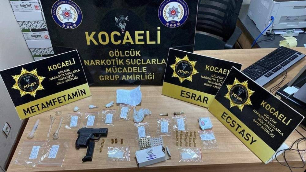 Polisin uyuşturucuyla mücadele çalışmalarında 7 şüpheli yakalandı
