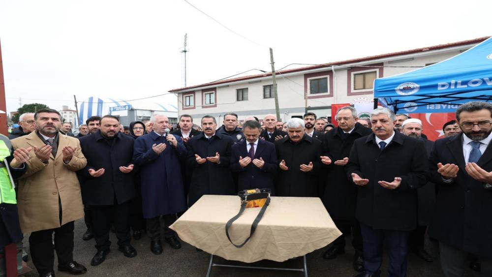 Dilovası M&uuml;ft&uuml;l&uuml;k binasının temeli atıldı
