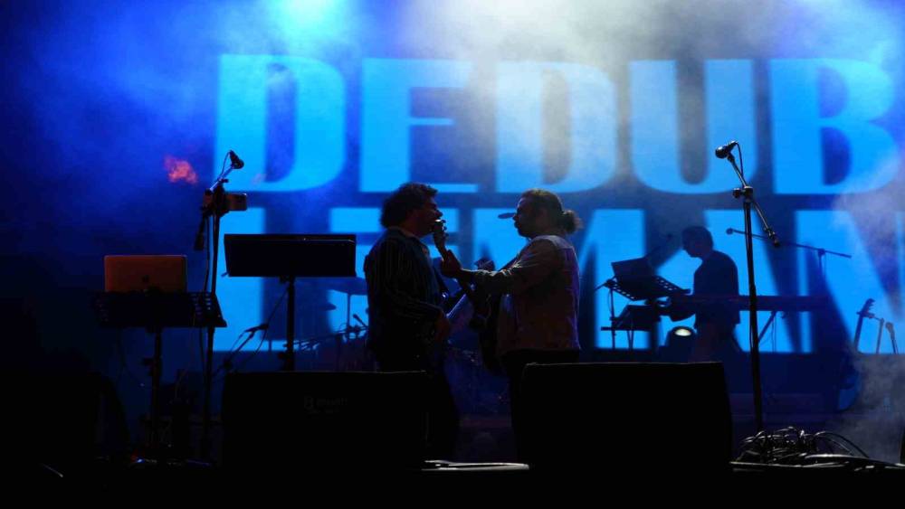 Dedubl&uuml;man&rsquo;dan Kocaeli&rsquo;de duygu y&uuml;kl&uuml; gece

