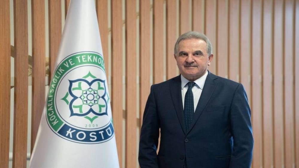 İsmini taşıyan &uuml;niversite kamp&uuml;s&uuml;n&uuml; kira artışı i&ccedil;in dava etti
