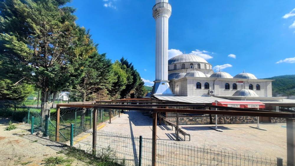 İbadethaneler bayrama hazırlanıyor
