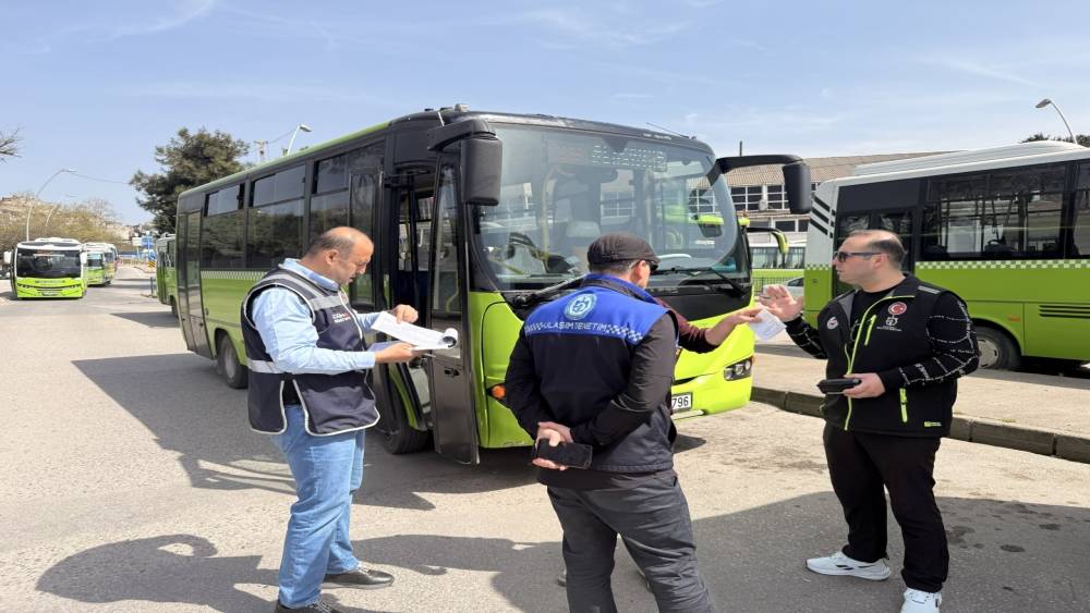 Toplu taşımaya sıkı denetim: 2 bin 912 kontrol, 809 ihlal
