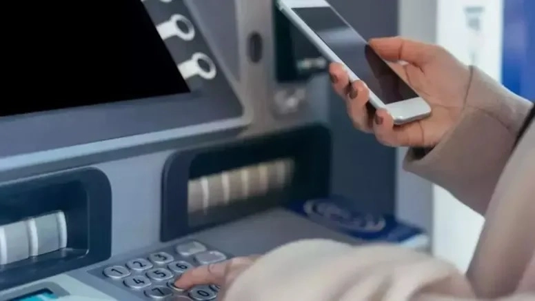 Bankalardan işlem &uuml;cretlerindeki zam i&ccedil;in bilgilendirme mesajı!