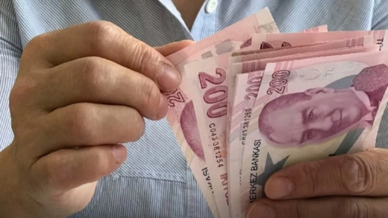 Binlerce EYT'linin emekliliği iptal riskiyle karşı karşıya