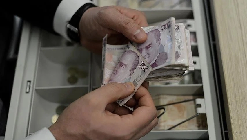 Bir milyon kişiye emeklilik kapısı açılıyor