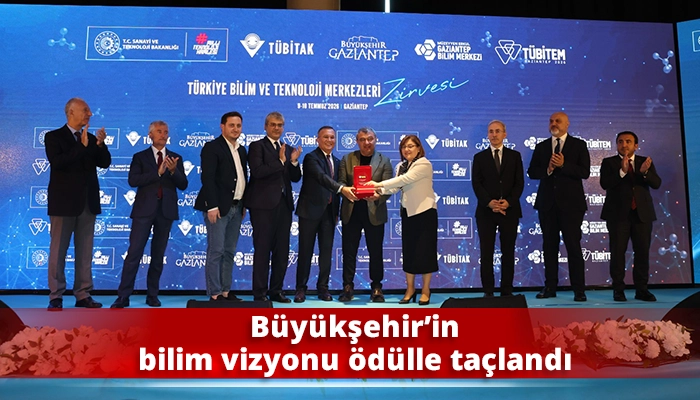 B&uuml;y&uuml;kşehir&rsquo;in bilim vizyonu &ouml;d&uuml;lle ta&ccedil;landı