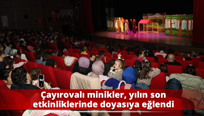 &Ccedil;ayırovalı minikler, yılın son etkinliklerinde doyasıya eğlendi