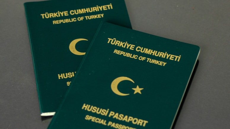 Erdoğan'dan oda ve borsa başkanlarına yeşil pasaport müjdesi