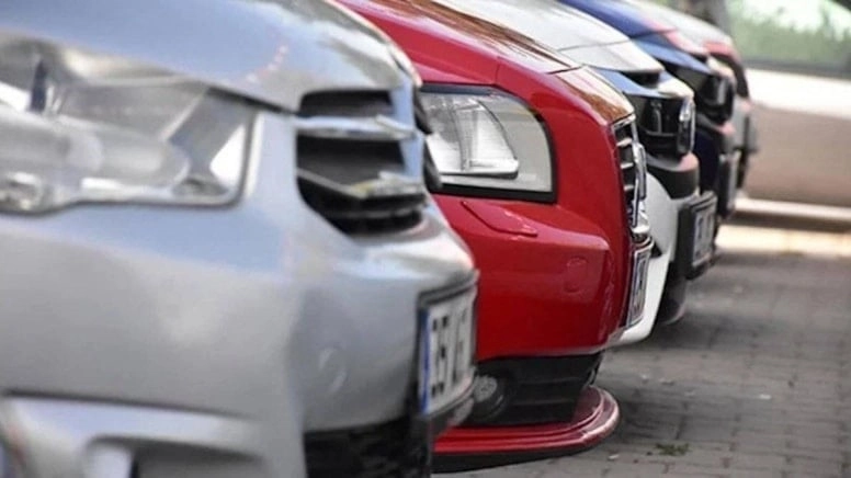 İkinci el ara&ccedil;larda bayram hareketliliği!