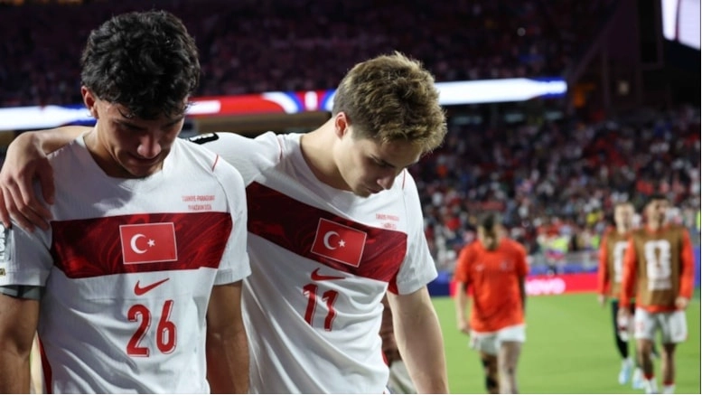 Milli takım futbolcularından 'villa primi' resti