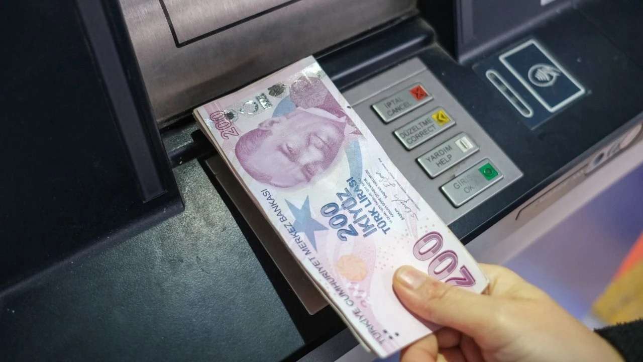 Para transferleri mercek altına alındı