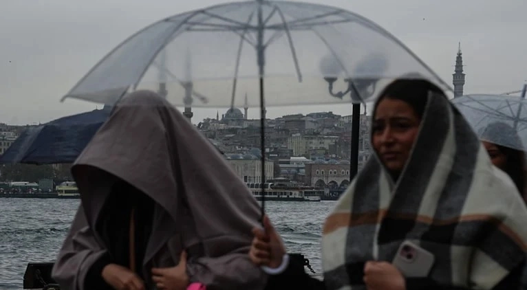 Sağanak yağışlar, o illeri esir alacak!