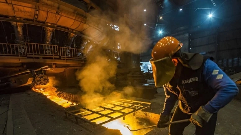 Sanayi üretimi Eylül’de sert düştü