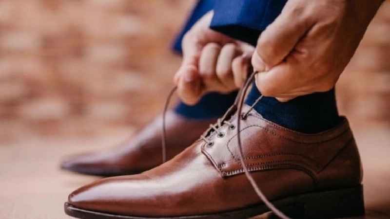 T&uuml;rkiye'nin k&ouml;kl&uuml; ayakkabı markası iflas etti!