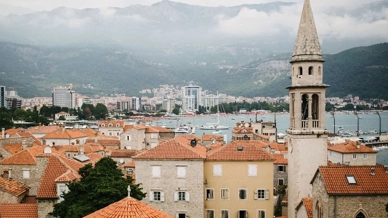 &Uuml;nl&uuml; tatil beldesinde emlak piyasası &ccedil;&ouml;kt&uuml;