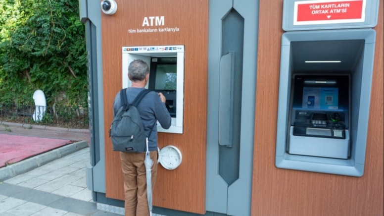 Uzmanlar uyardı; ATM’de bunları tercih etmeyin!